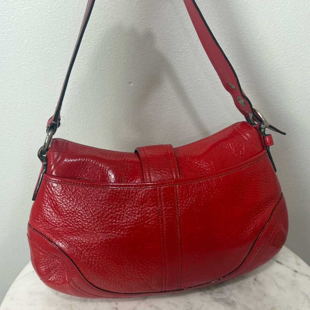 Vintage Coach Red Pebble Leather Soho Shoulder Bag Dyed - Picture 2 of 10